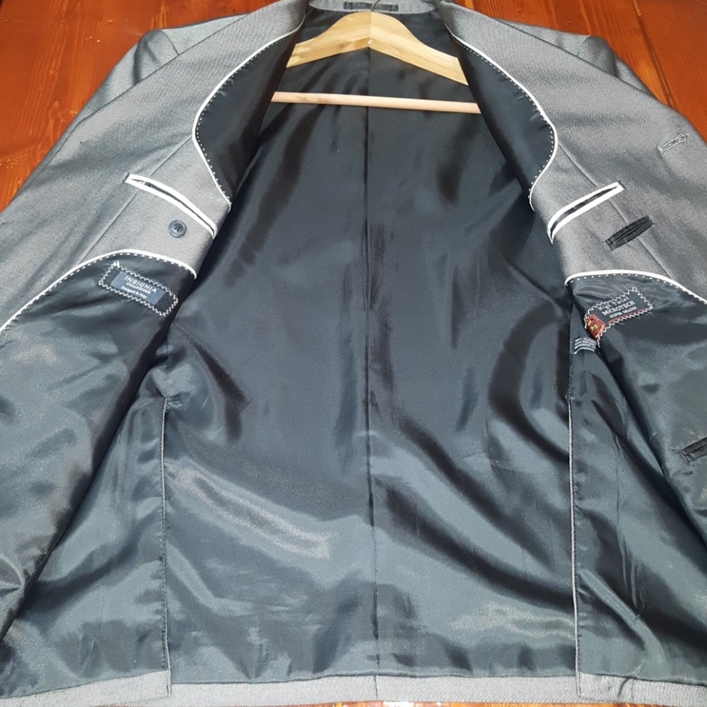 INSIGNIA COLLEZIONE